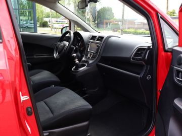 Toyota Verso-S
